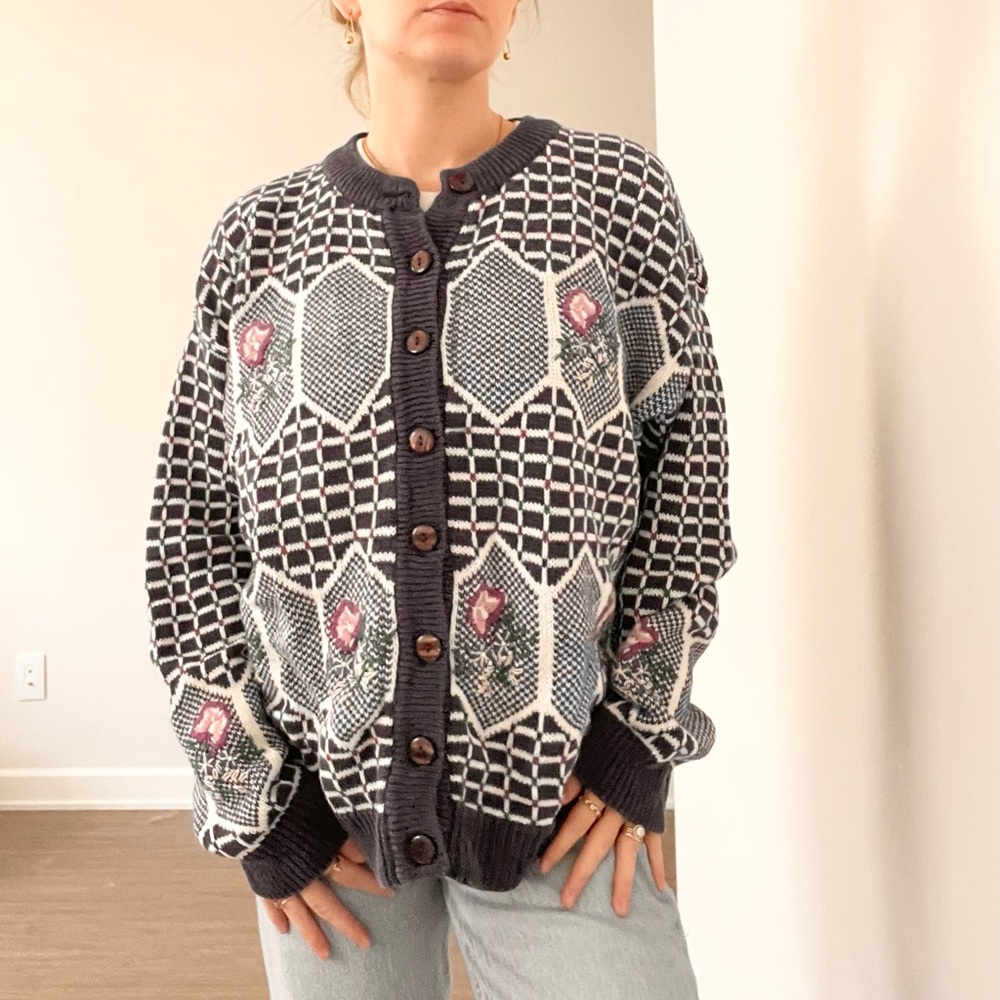 Vintage Ninon de Lenclos Floral Cardigan Sweater